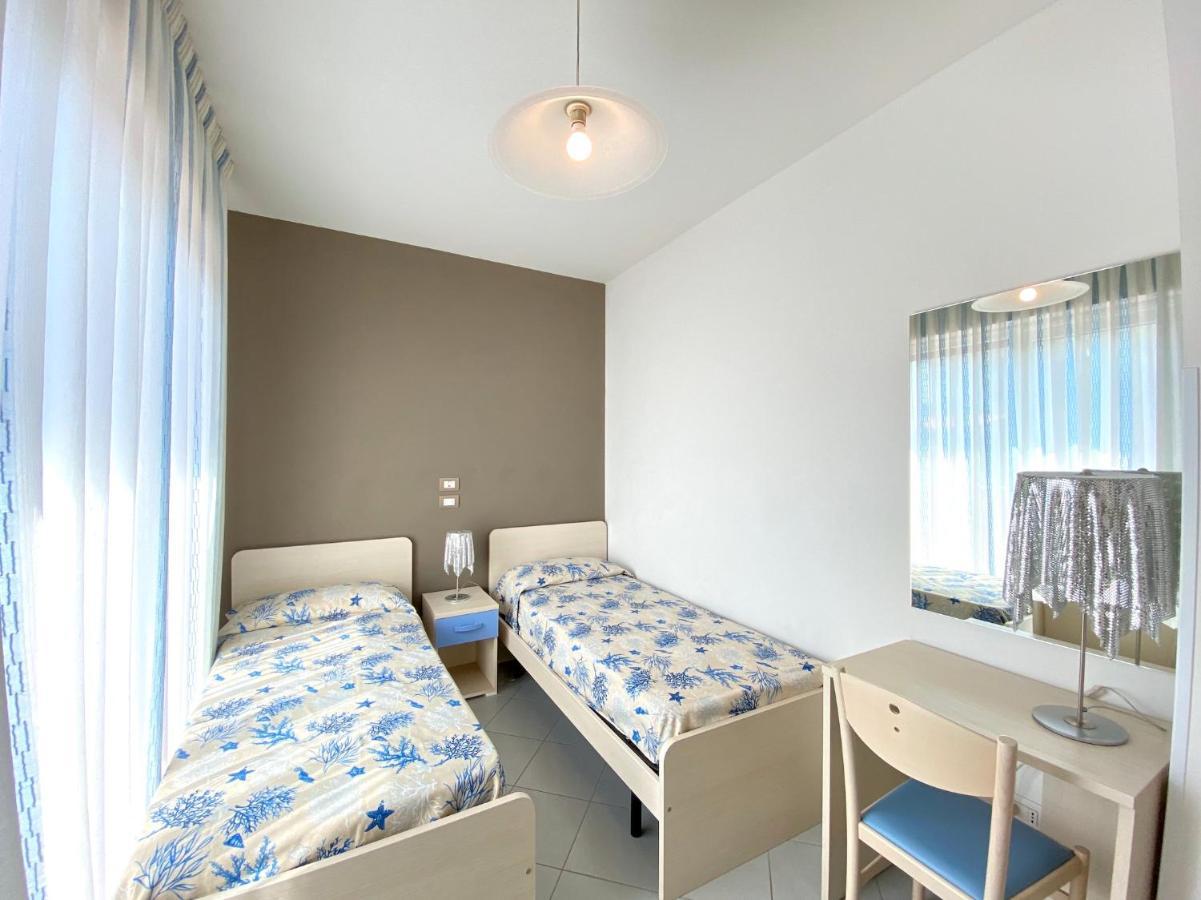 Artesi - Carraro Immobiliare Jesolo - Family Apartments Екстер'єр фото