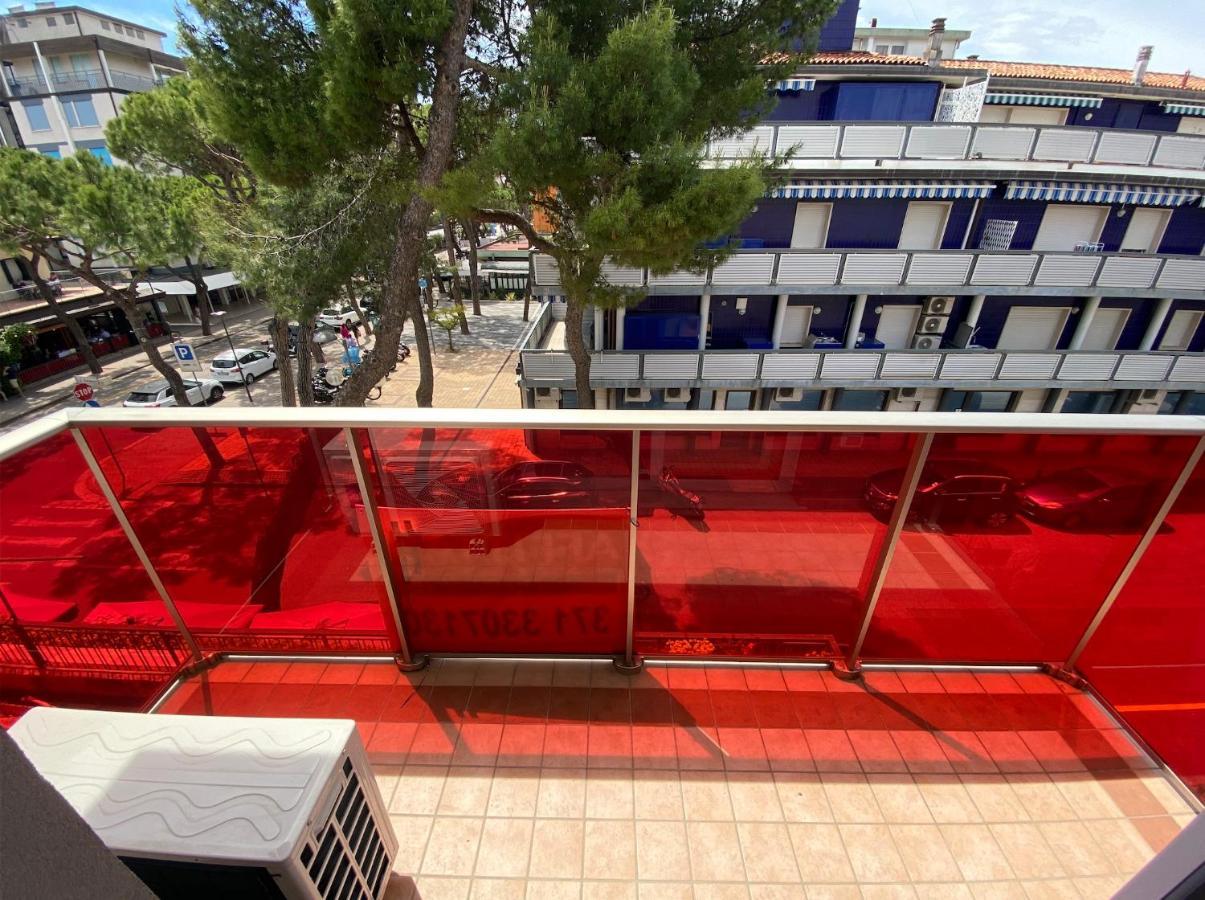 Artesi - Carraro Immobiliare Jesolo - Family Apartments Екстер'єр фото