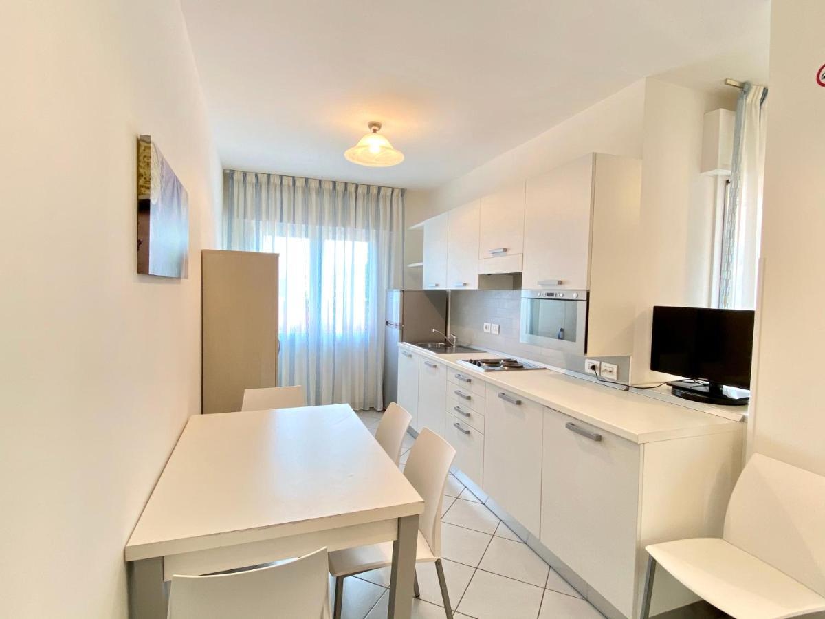 Artesi - Carraro Immobiliare Jesolo - Family Apartments Екстер'єр фото